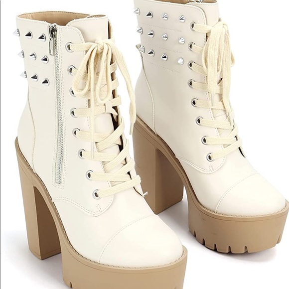 Beige studded heeled ankle boots - Picture 5 of 8